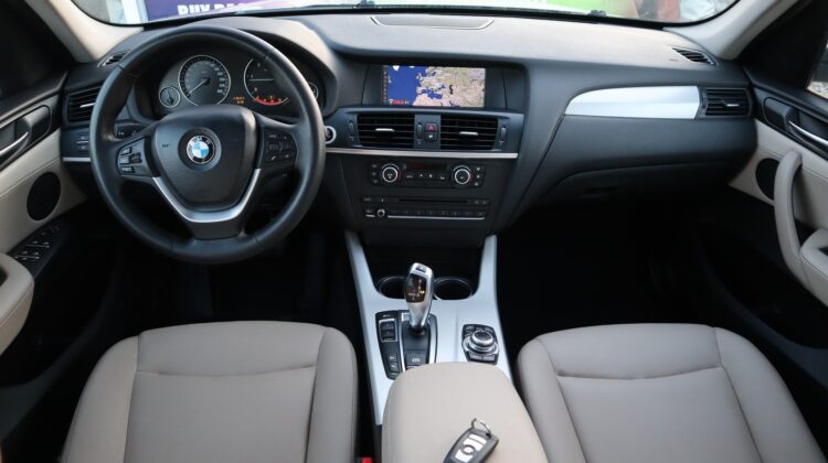 AVANS ZERO ! - BMW X3 xDrive20d Aut. - NORTH AUTOMOBILE